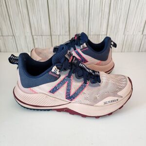 Women's Mauve New Balance Dynasoft Nitrel V4 Trail Running Shoes Size 7